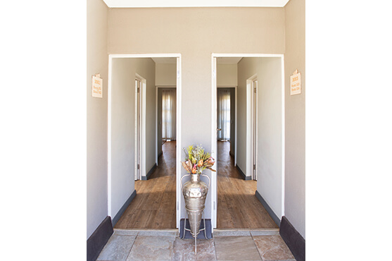 Safaris Down South - Family Lodge Suites