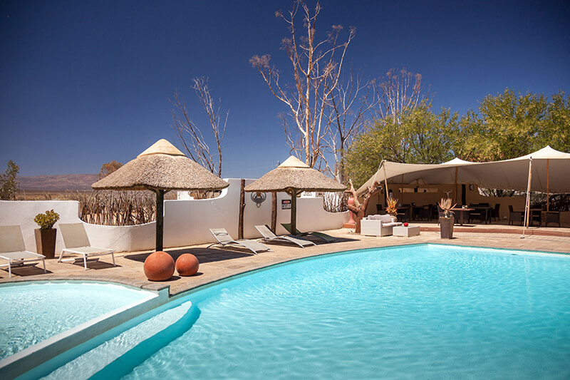 Safaris Down South - The Safari Lodge at Inverdoorn