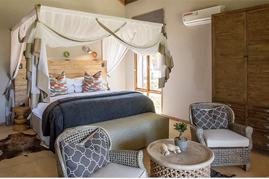 Safaris Down South - Village Lodge at Botlierskop Game Reserve - Luxury Room