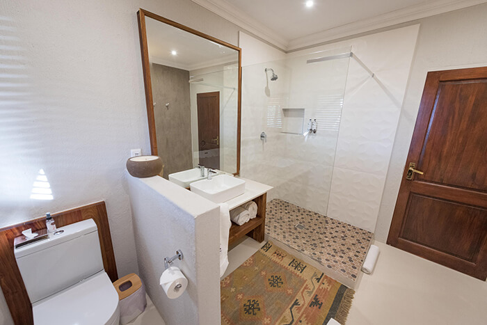 Anani luxury suites 1