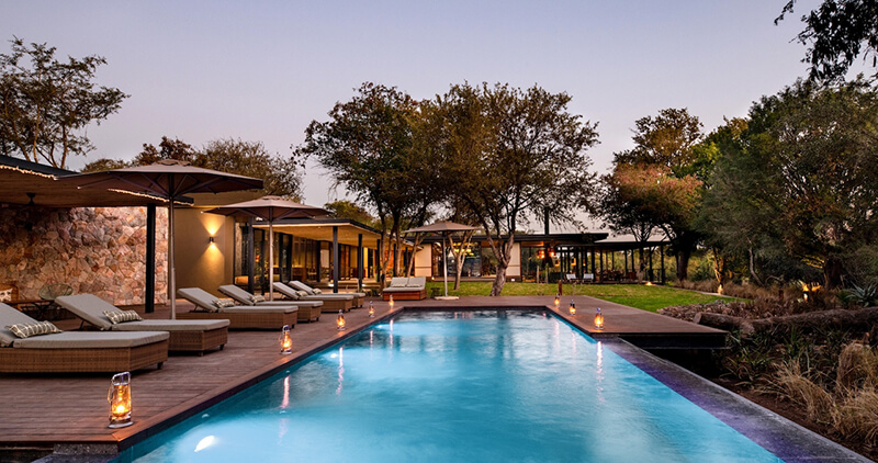 Tanda Tula luxury suite 3