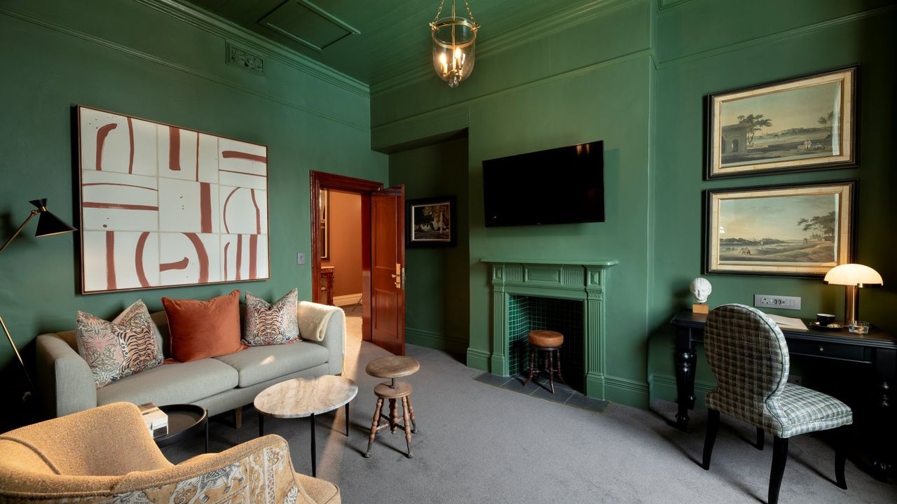 Winchester Arcadia Suite 3